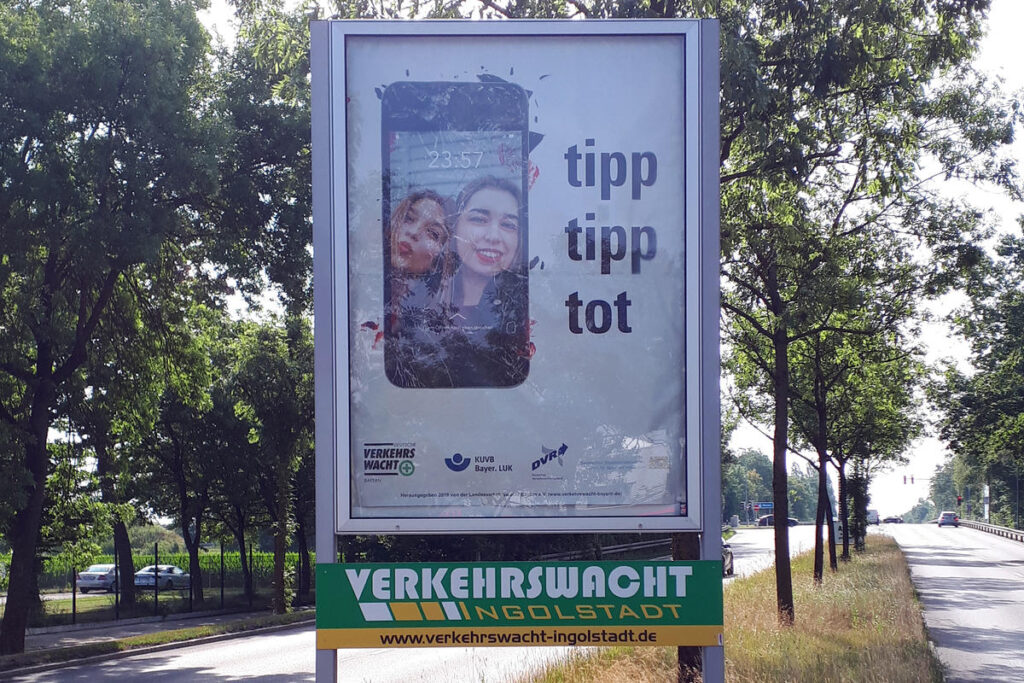 Außenvitrinen der Verkehrswacht Ingolstadt